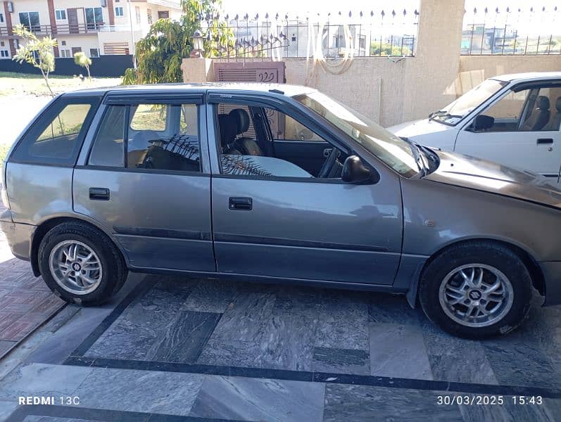 Suzuki Cultus VXR 2012 3