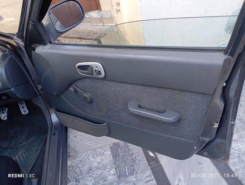 Suzuki Cultus VXR 2012 11