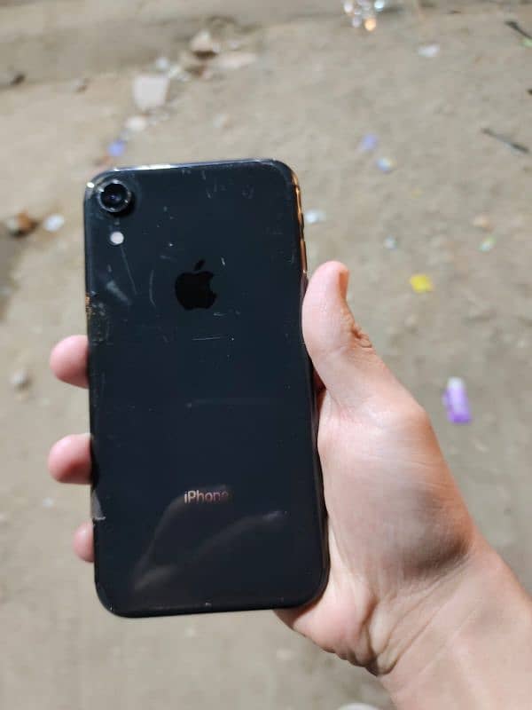 Iphone Xr urgent sell unlocked 0