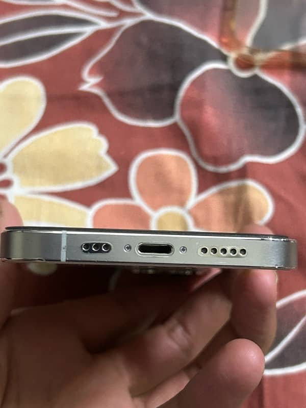 iPhone 12 PRO PTA APPROVED 3