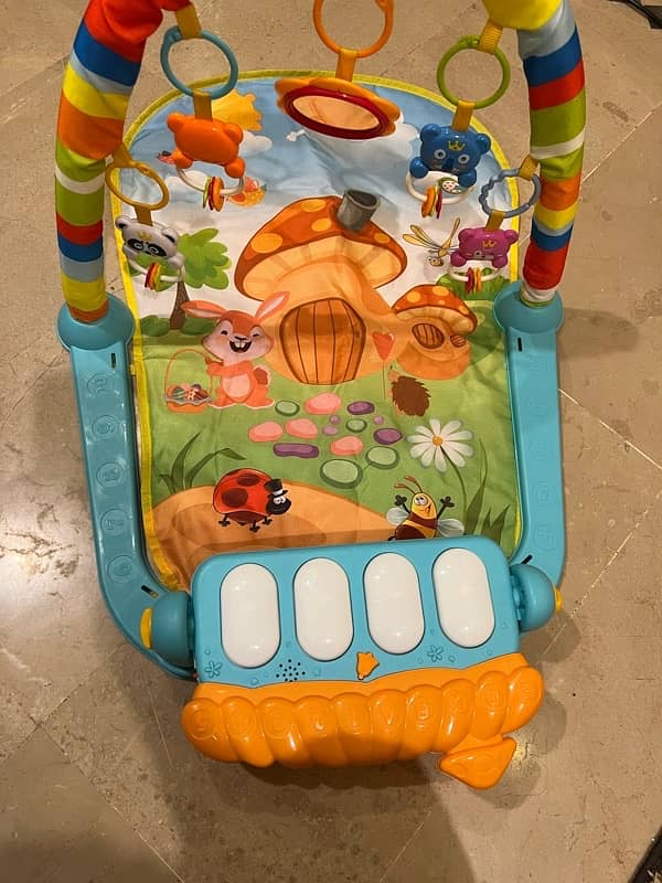 Piano Fitness Rack / Playing Mat / Playing caroet 3