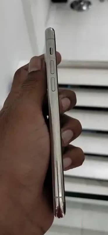 Iphone 11 Pro Factory unlock 3