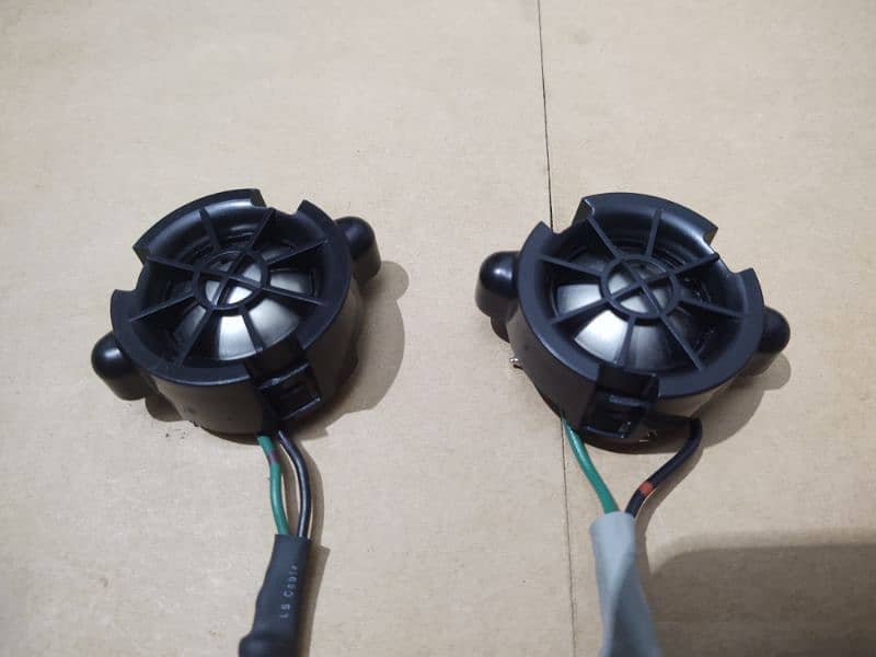 Original imported branded Geniune American Mark Levinson Dome tweeters 1
