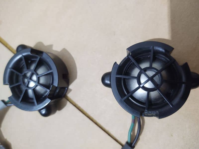 Original imported branded Geniune American Mark Levinson Dome tweeters 11