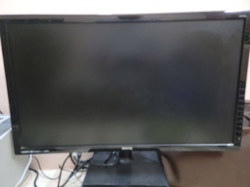 LCD 27" 0