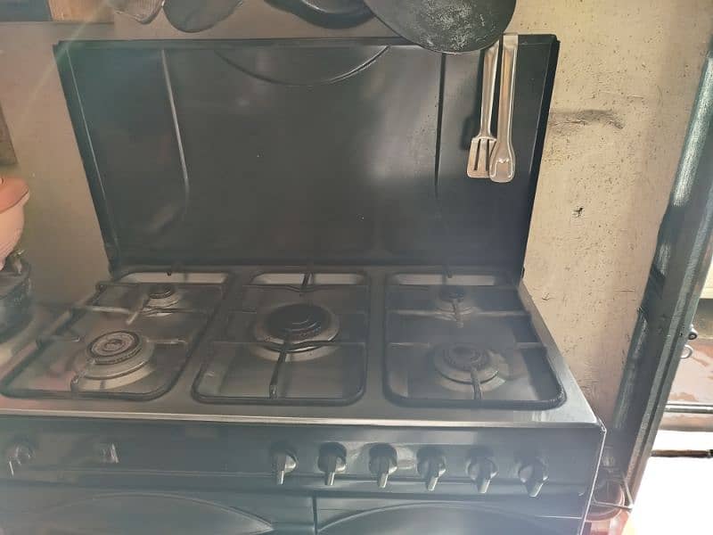 kitchen stove 3