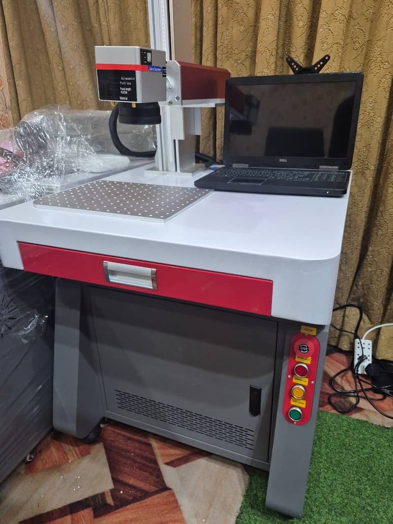 Fiber Laser Marking Machine / LASER MACHINE 30w 0
