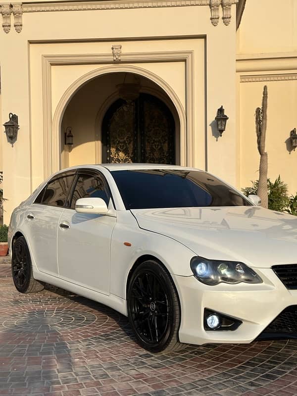 Toyota Mark X 2005 1