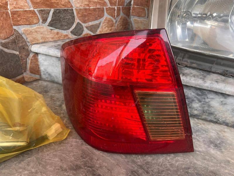 2004 model premio front back lights 2