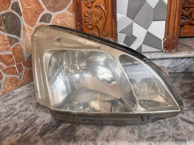 2004 model premio front back lights 6
