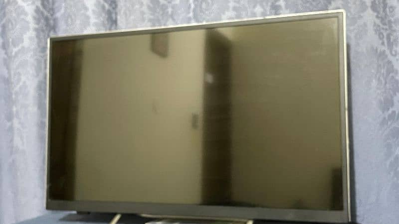 Led tv 34 inch 1