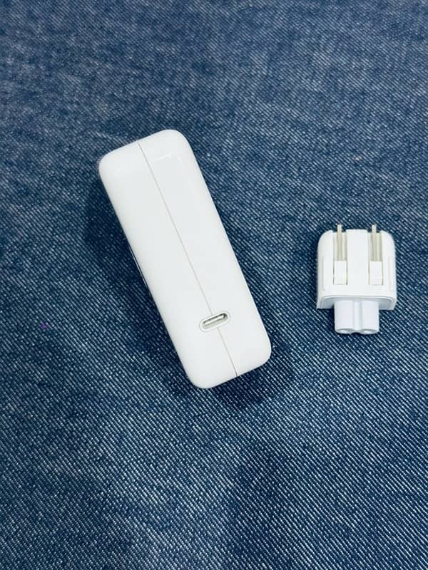 Apple Macbook 30W 61W 67W 87W 96W 140W USB type C Original Charger 16
