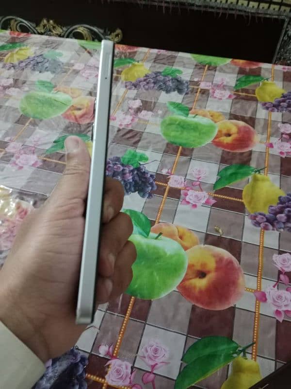 Redmi 4/128 Lush condition Urgently sale 3