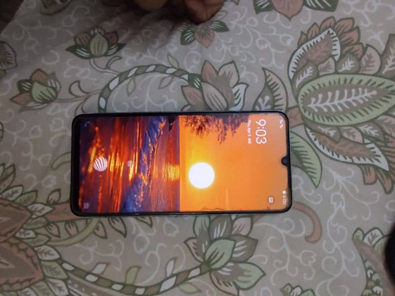 vivo s1 4 /128 with box 4