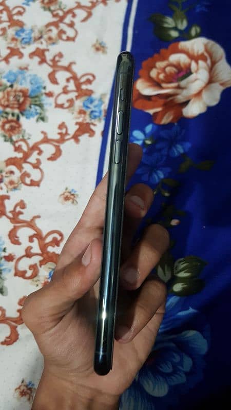 iphone 11 pro max jv 64 GB 1