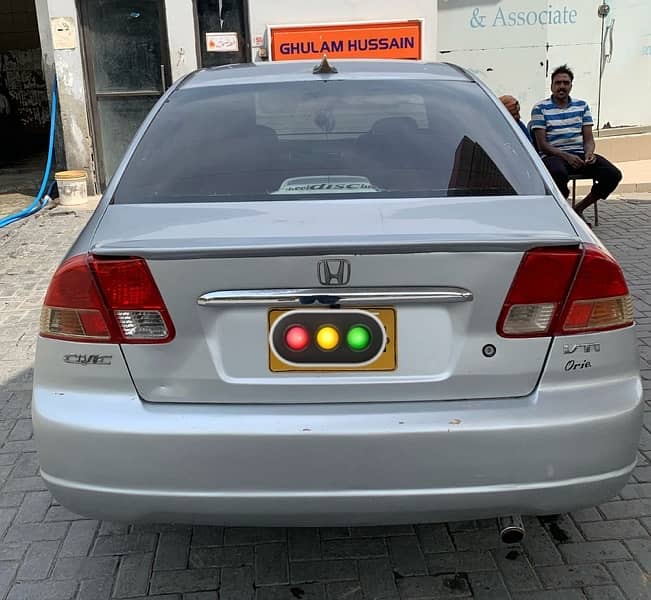 Honda Civic EXi 2005 2