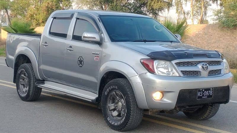 Toyota Hilux 2011 5