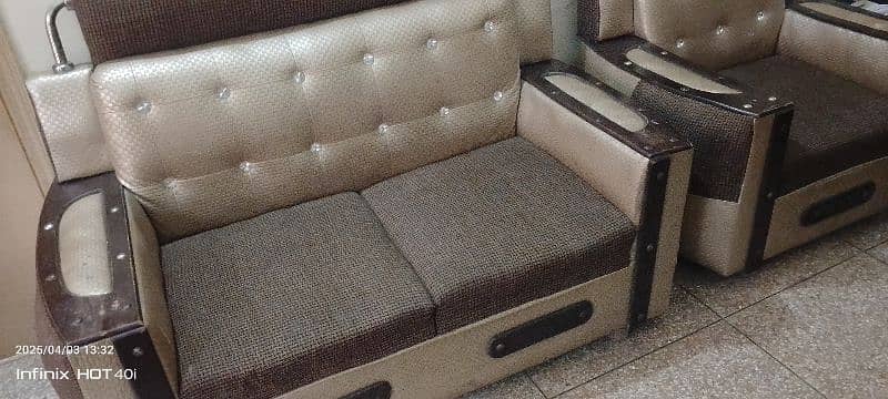 Sofa 6 seater 2