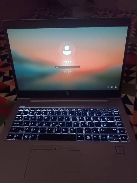 selling my Intel core i5-8265u 8th generation liptop 6