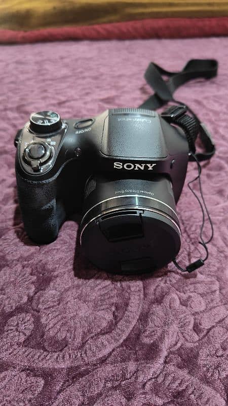 Sony cyber-shot H300 0