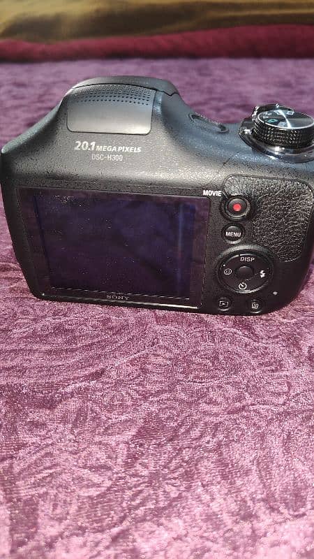 Sony cyber-shot H300 1