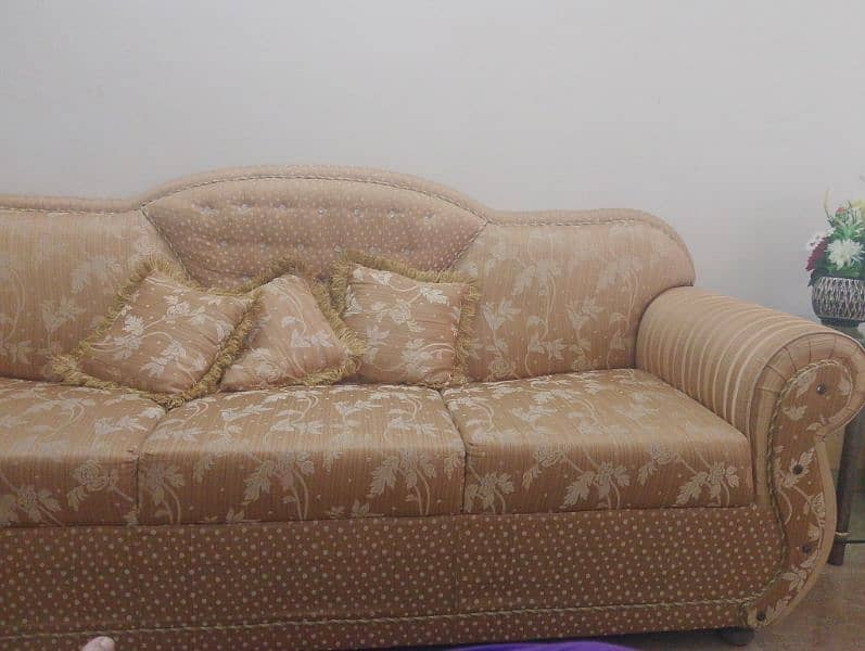 5 seater sofa set for sale 0