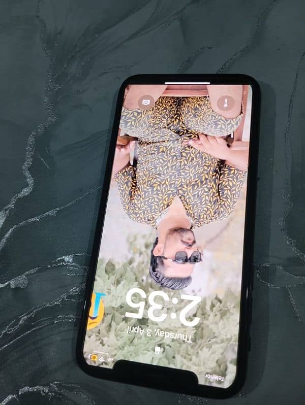 iPhone x PTA Approved 64GB memory Back brek 4