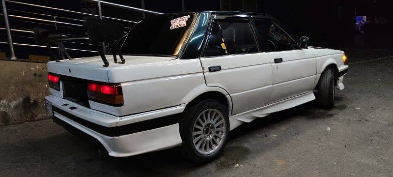 Nissan Sunny 1986 1