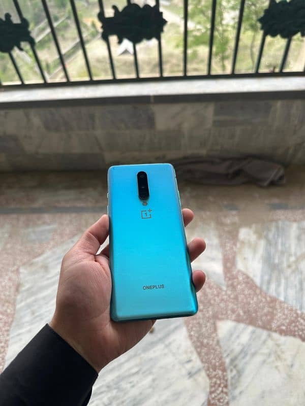 OnePlus 8 (12/256) 0
