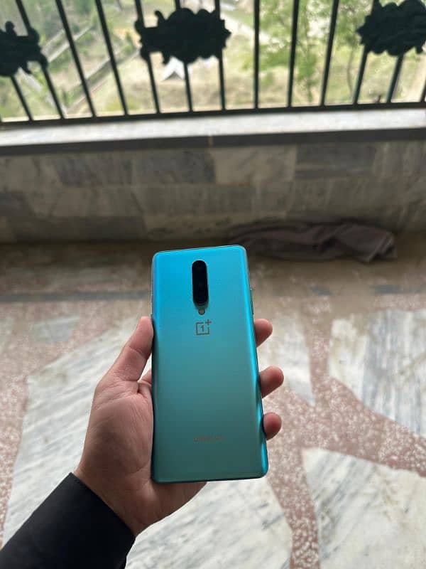 OnePlus 8 (12/256) 1
