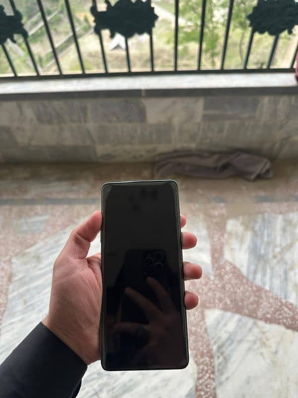 OnePlus 8 (12/256) 2
