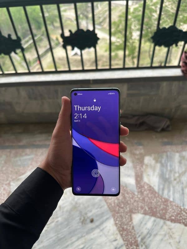 OnePlus 8 (12/256) 3