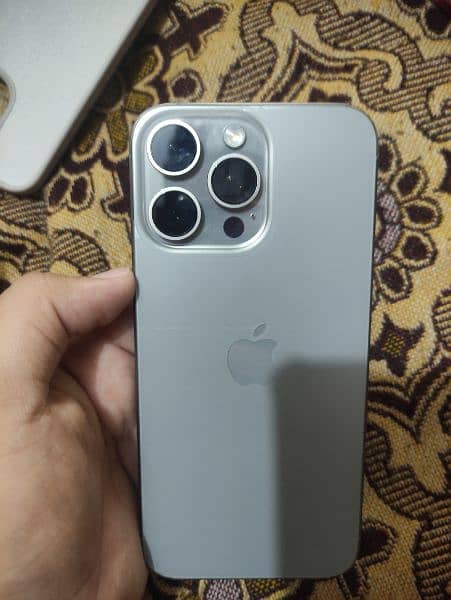 iPhone 15 Pro Max NON PTA 256gb Natural Titanium 1