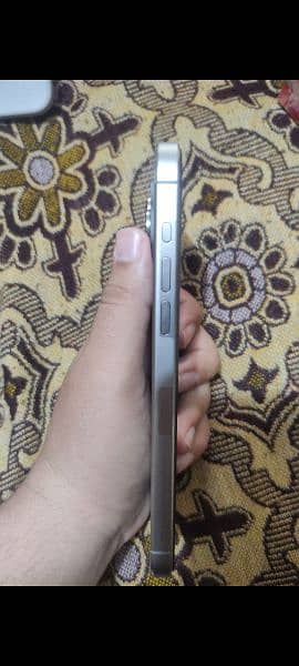 iPhone 15 Pro Max NON PTA 256gb Natural Titanium 6