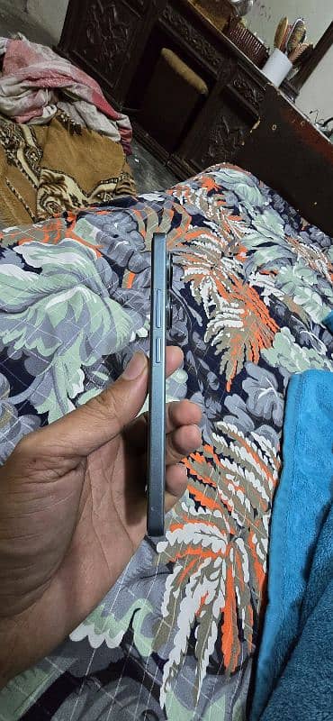 REDMI NOT 13 PRO 9