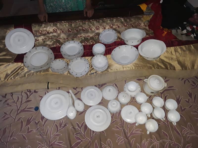 Original luminarac tea and dinner set 4