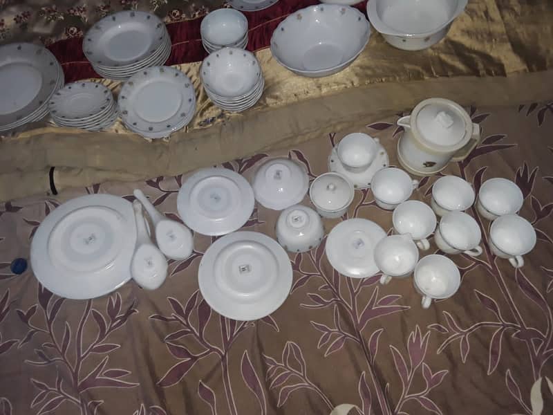 Original luminarac tea and dinner set 7