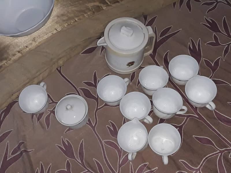 Original luminarac tea and dinner set 8