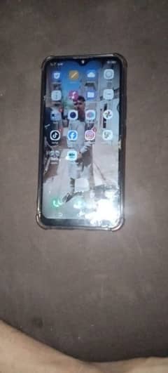 vivo Y17 mobile hy Sell krna hy