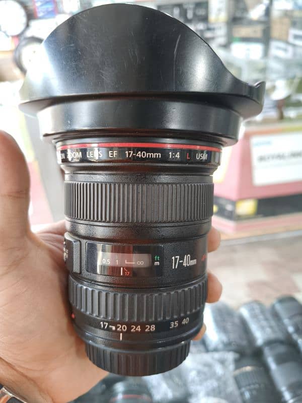 Canon 17-40mm f/4L Full Frame professional lens 03432112702 0