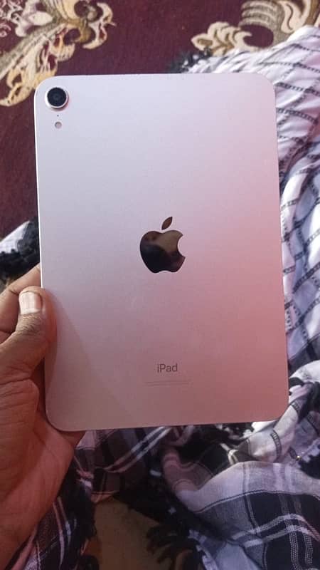 ipad Mini 6 with box 10/9 All clear Only Fingerprint disabled 3