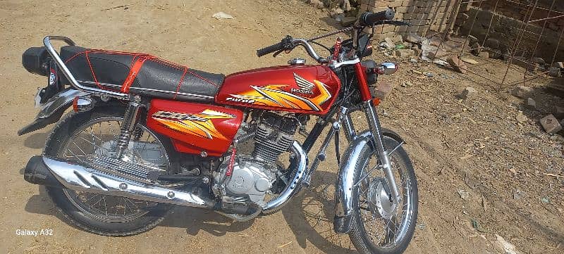 125 Honda 2021 modil 03499295506 1
