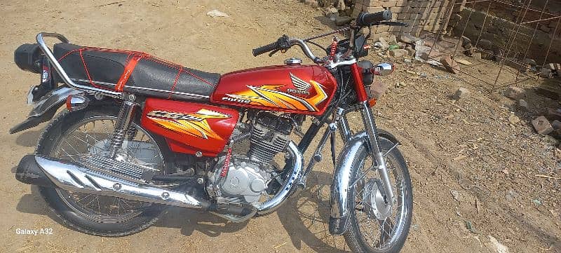 125 Honda 2021 modil 03499295506 11