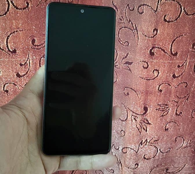 Samsumg A51 8/128 Dual Sim 4