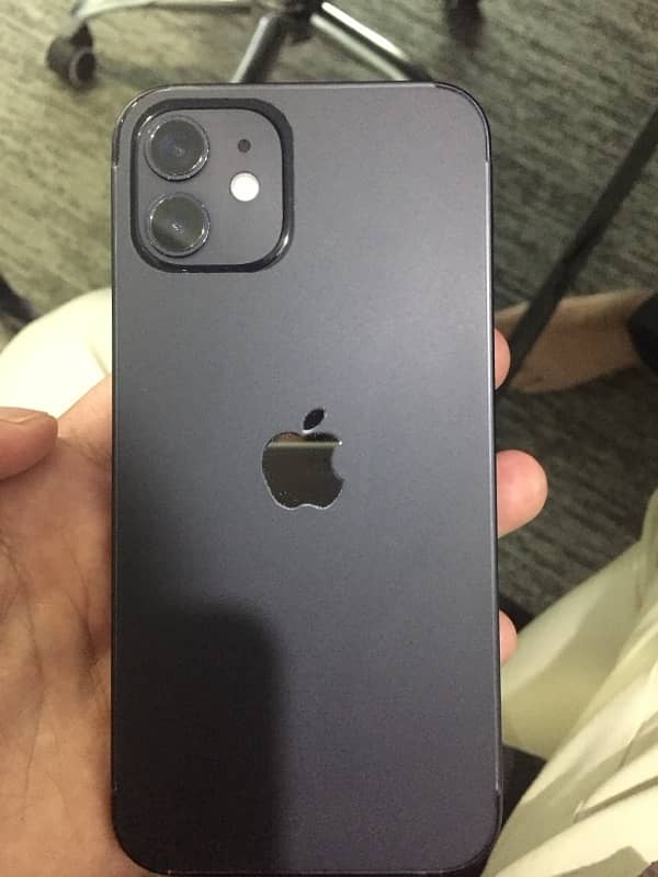 IPhone 12 0