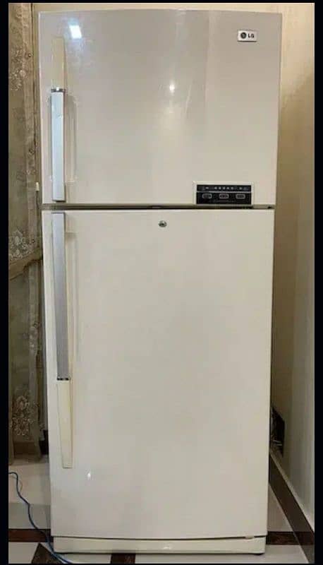LG REFRIGERATOR FREEZER MODEL No. : GR-G602JVQ 0