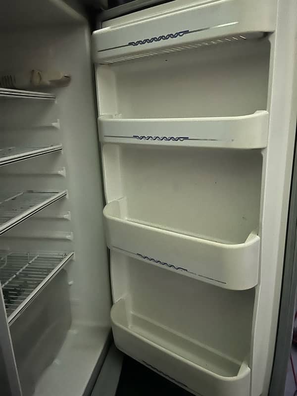 refrigerator 7