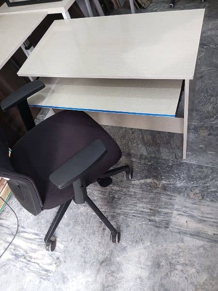Brand New Modern Computer / Laptop Tables on Factory Rates 1