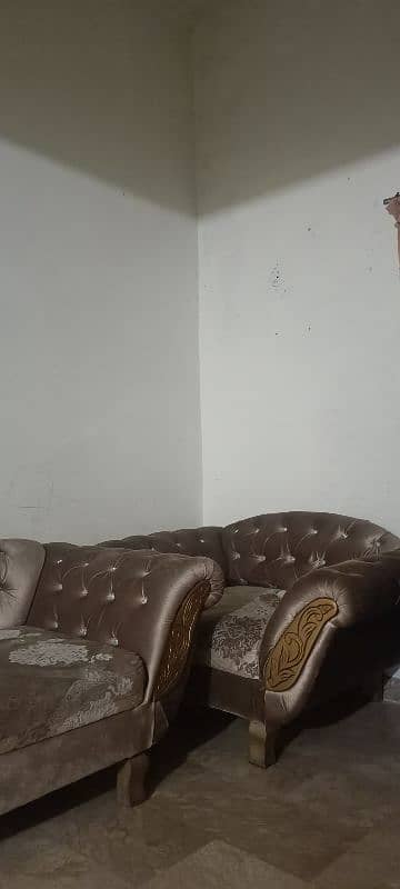 3"2"1 Sofa set urgent sale with new Moltay foam. poshish 1