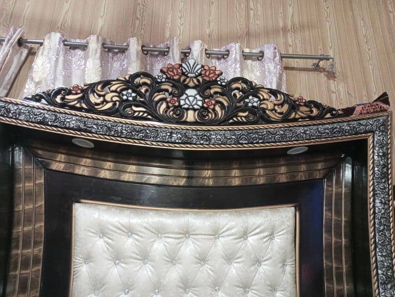 bed dressing table or showcase 11